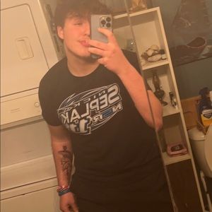 Meet your Posher, Tyler